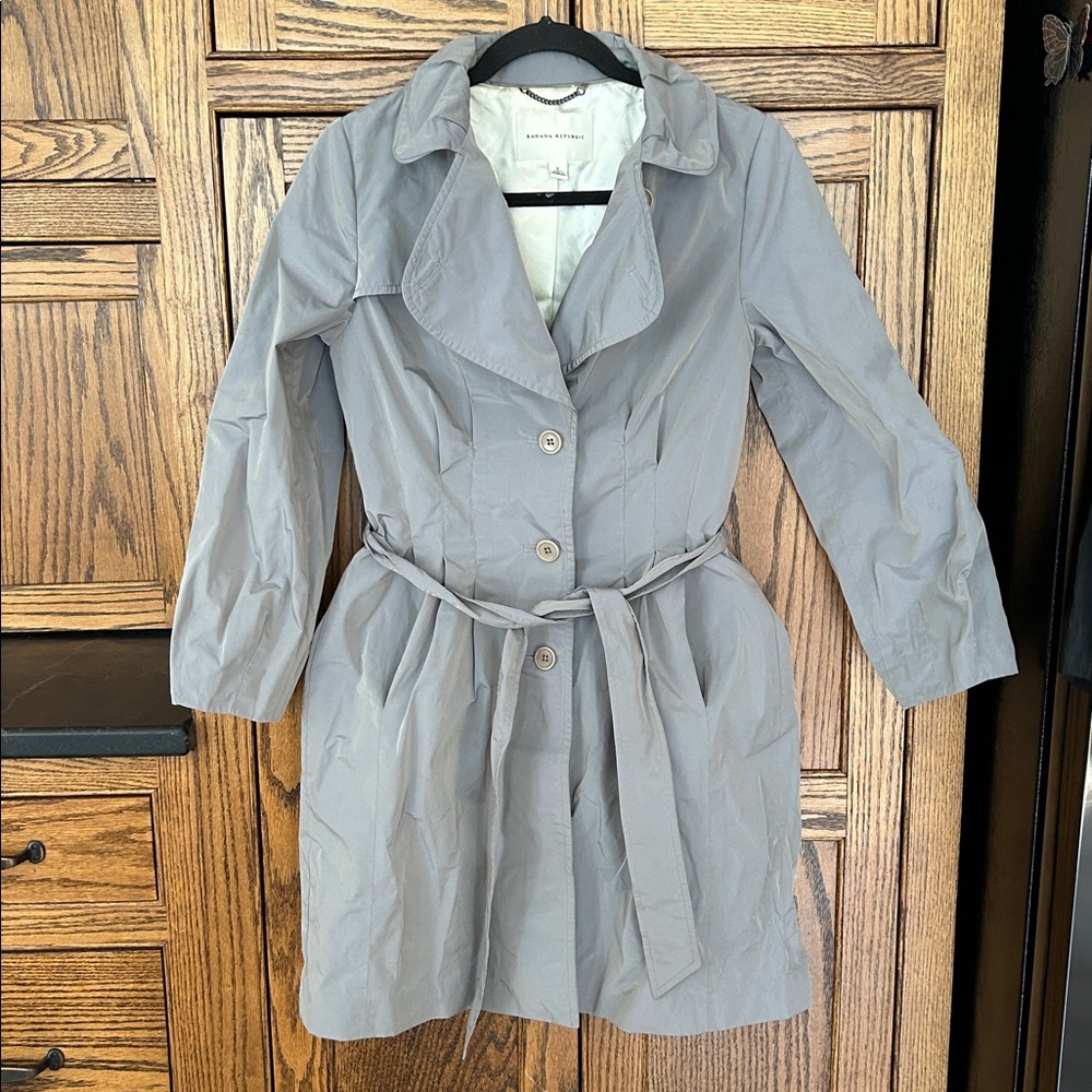 Banana Republic Gorgeous Grey Long Belted Trench Coat‎ Rain Jacket Coat Small